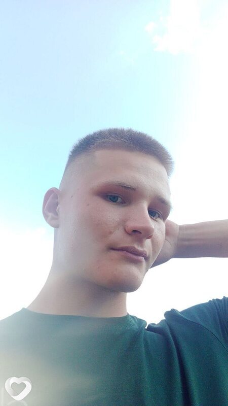 Егор, 21, Новом Уренгое — анкета №2812081