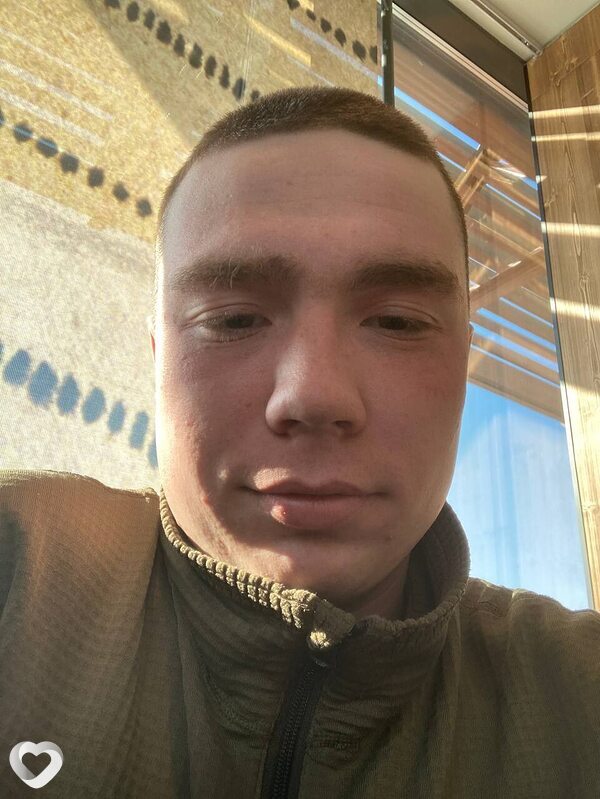Дмитрий, 22, Иркутске — анкета №2812645