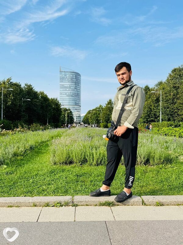 Алик, 30, Санкт-Петербурге — анкета №2812110