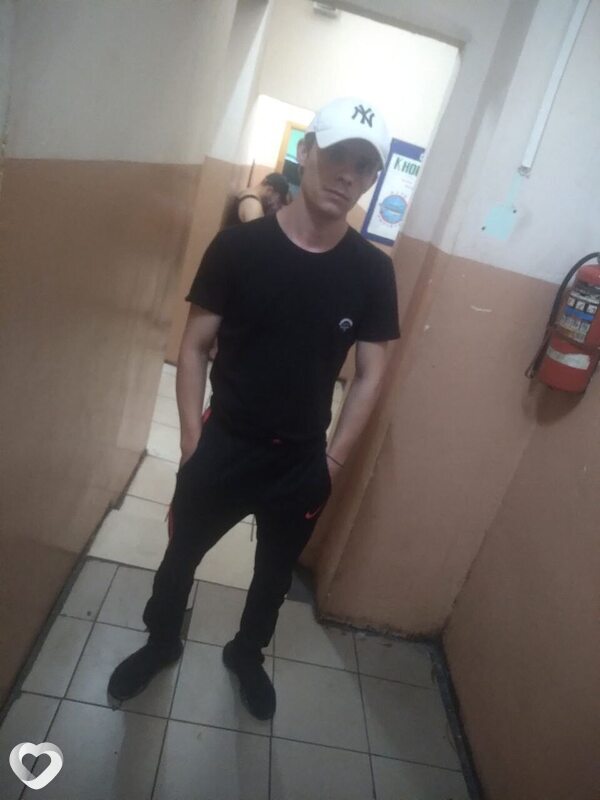 Серёжа Шаламов, 28, Краснодаре — анкета №2812381