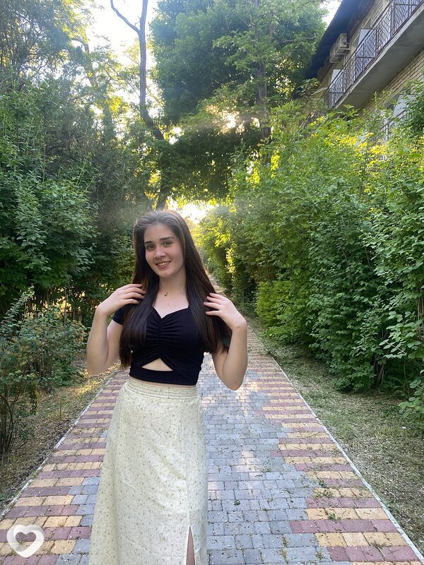 Арина, 24, Брянске — анкета №2812392