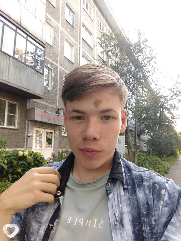 Артем, 20, Новокузнецке — анкета №2813244