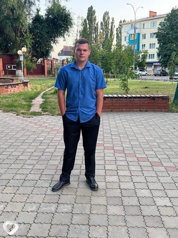 Димон, 19, Армавире — анкета №2812841