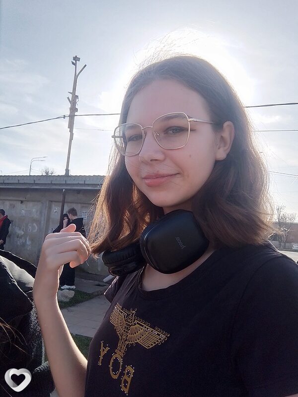 Анна, 18, Краснодаре — анкета №2813058