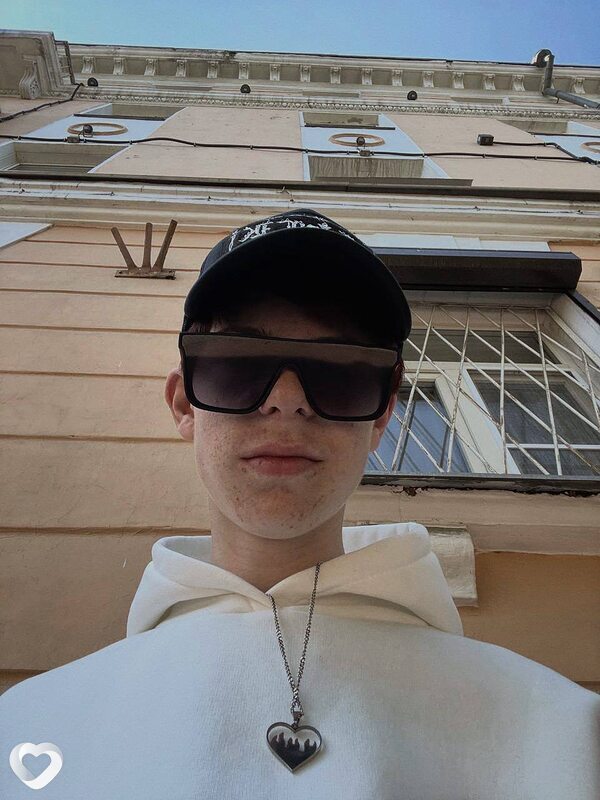 Александр, 19, Чите — анкета №2813397