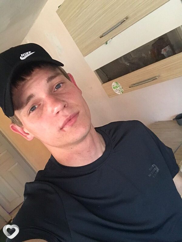 Данил Салмов, 23, Абинске — анкета №2813278