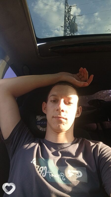 Валерий, 22, Каменске-Шахтинском — анкета №2813521