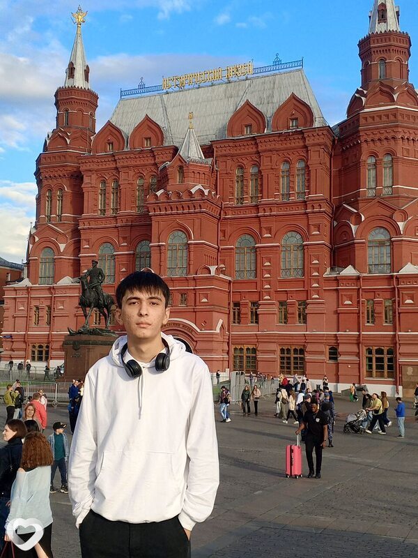 Жахонгир, 19, Москве — анкета №2814096