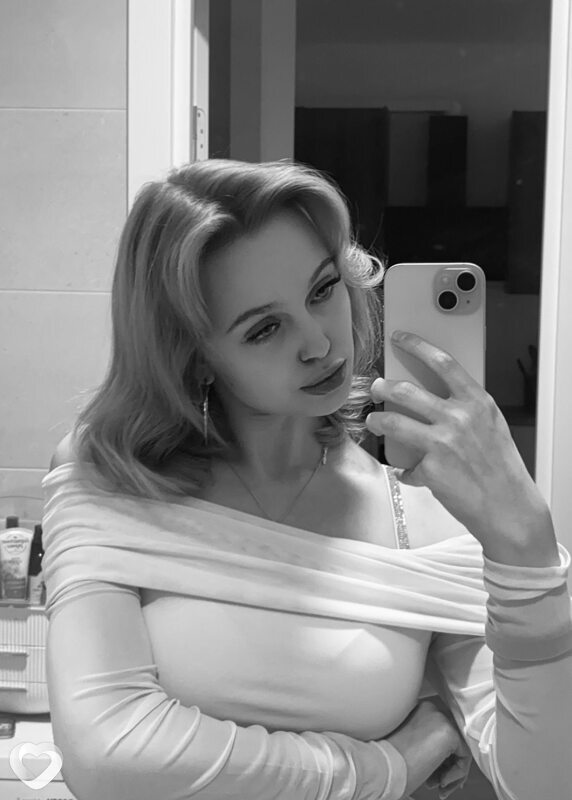 Анна, 20, Москве — анкета №2814382