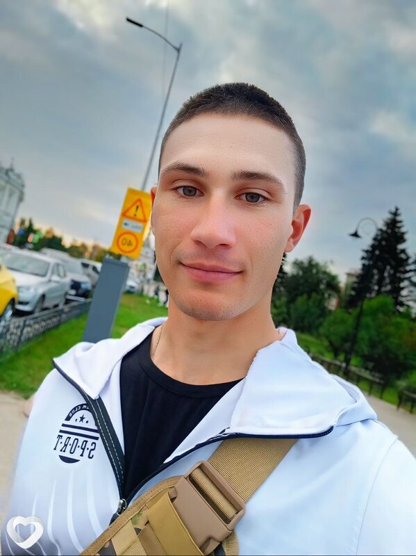 Тёма, 21, Омске — анкета №2814939