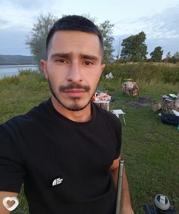 Илья, 23, Комсомольске-на-Амуре — анкета №2814995
