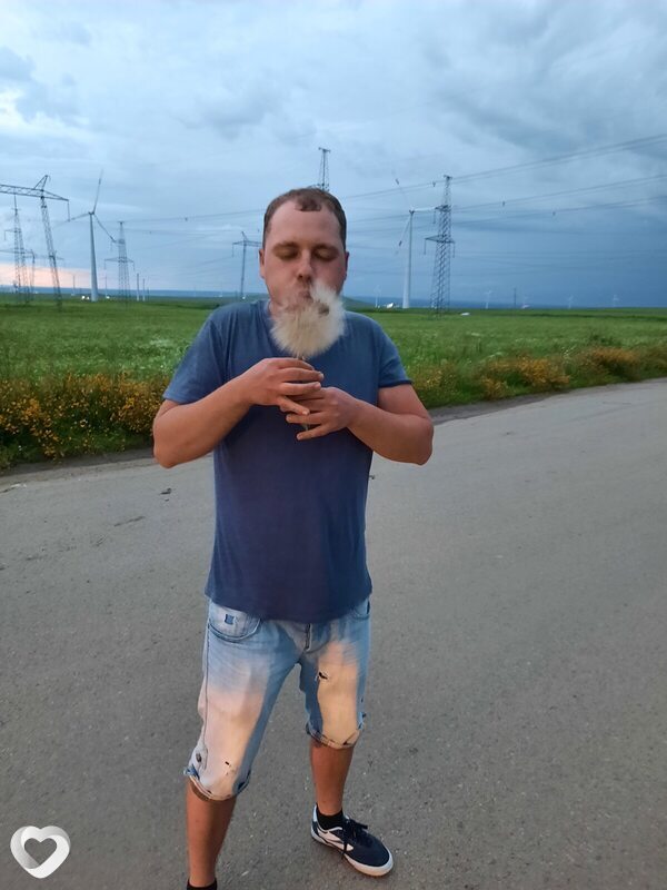 Тарас, 35, Невинномысске — анкета №2815088