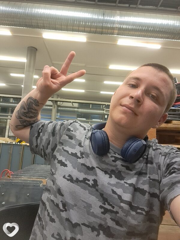 Ярик, 21, Санкт-Петербурге — анкета №2815439