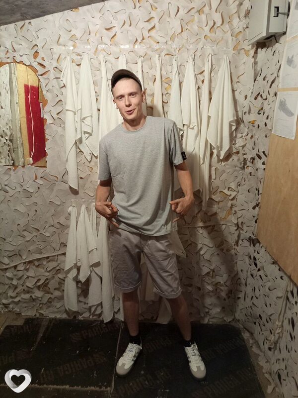 Кирилл, 21, Волгодонске — анкета №2815782