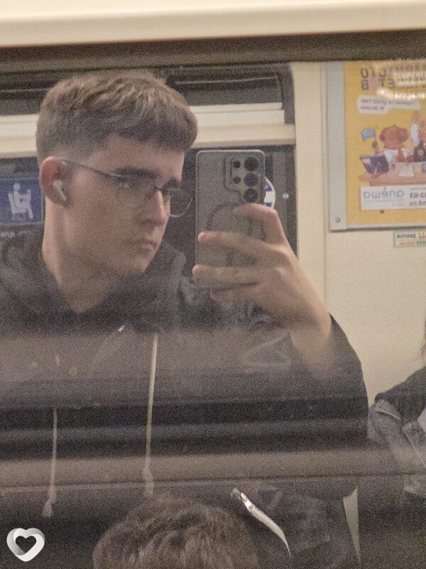 Матвей, 19, Москве — анкета №2815625