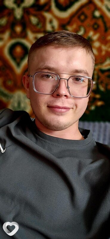 Андрей, 24, Донецке — анкета №2816348
