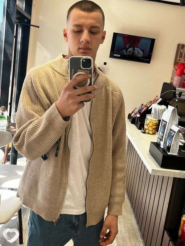 Алихан, 21, Челябинске — анкета №2816486
