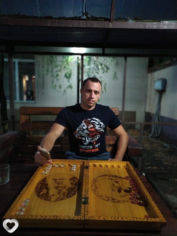 Максим, 37, Артеме — анкета №2817452