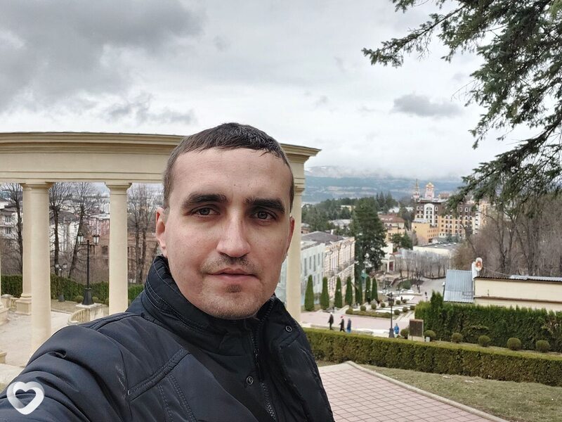 Александр, Алмалык