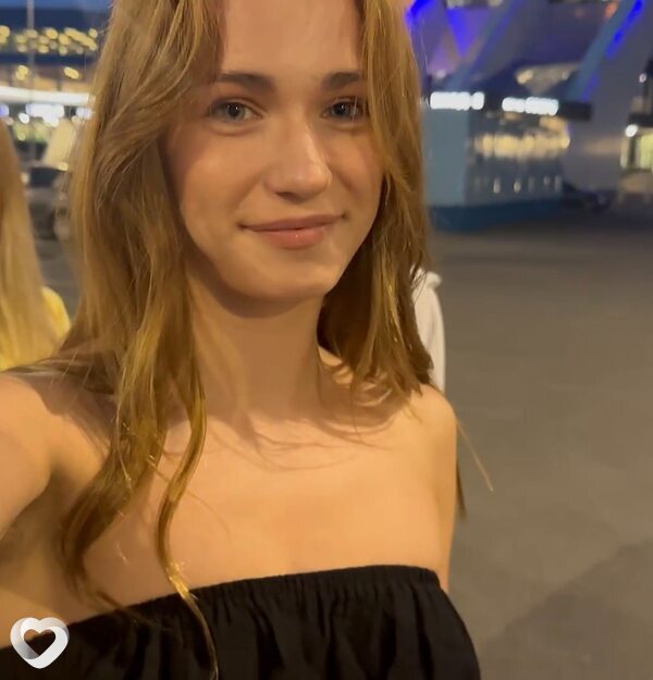 Катя, 22, Москве — анкета №2817785