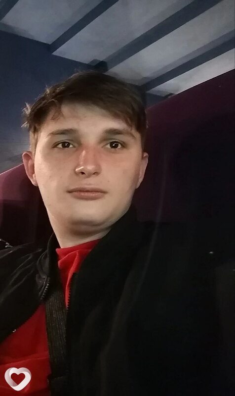 Артём, 21, Кропоткине — анкета №2818242
