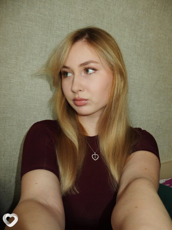 Юлия, 21, Москве — анкета №2818836
