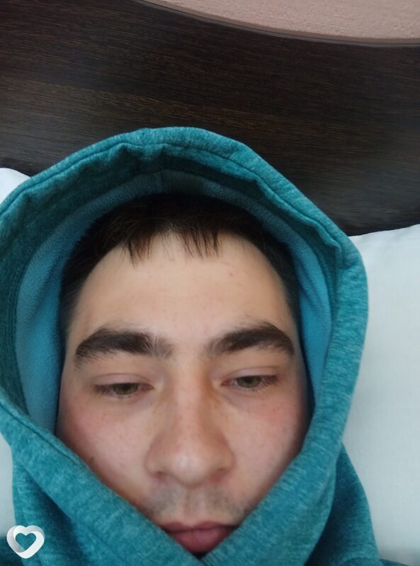 Антон, 26, Кирове — анкета №2819309