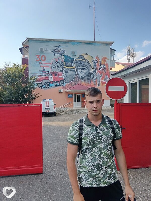 Сергей, 21, Москве — анкета №2819251