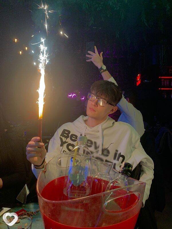 Артём, 20, Санкт-Петербурге — анкета №2820238