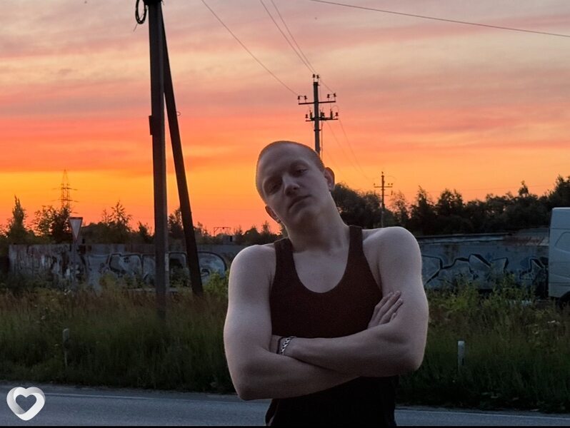 Диман, 19, Москве — анкета №2820304