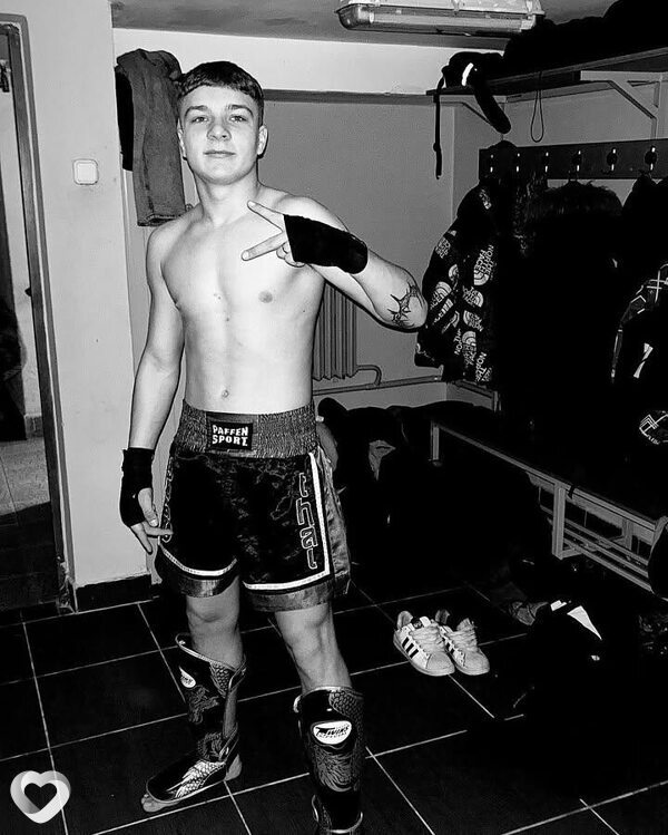 Дмитрий, 19, Полоцке — анкета №2820189