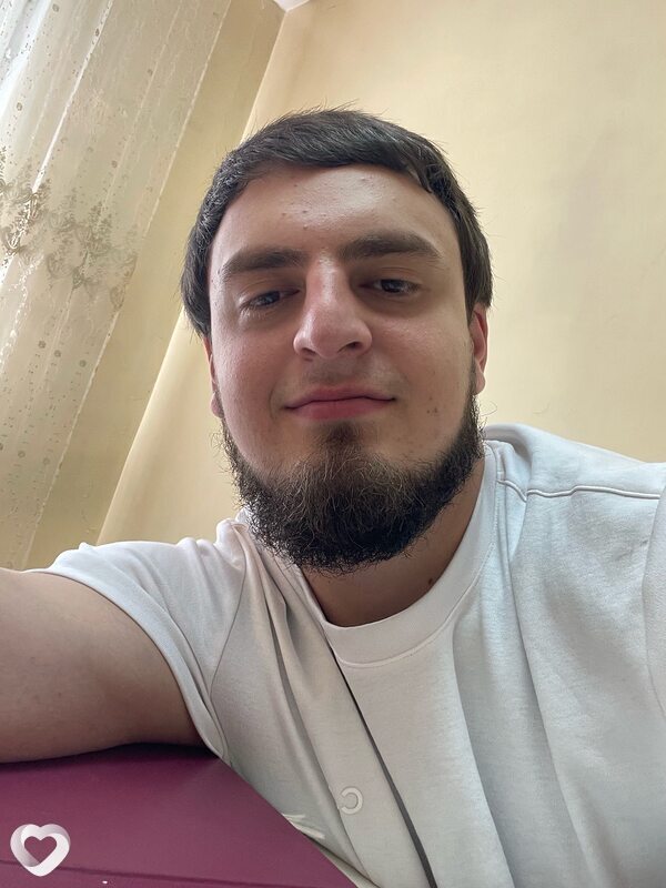 Ильяс, 23, Москве — анкета №2820426