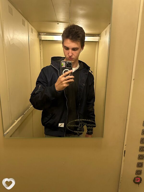 Даниил, 21, Ялте — анкета №2820504