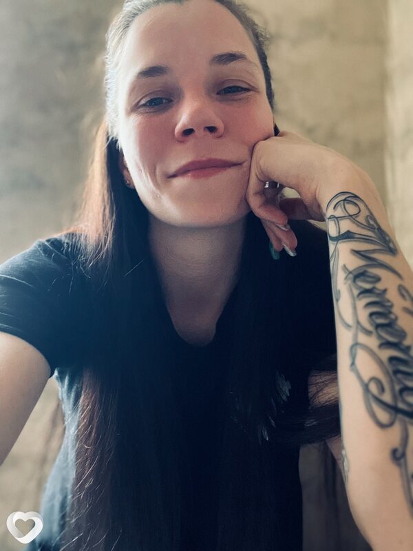 Momento, Электроугли