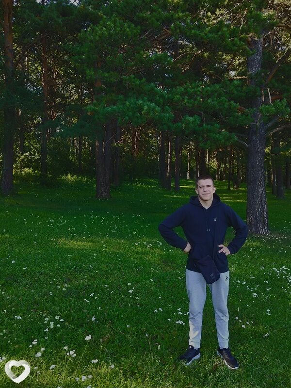 Алексей, 22, Юрге — анкета №2820579