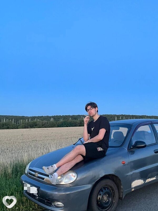 Максим, 22, Белгороде — анкета №2820702