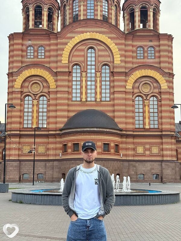 Александр, 23, Саратове — анкета №2820711