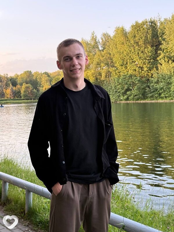 Трофим, 21, Москве — анкета №2821345