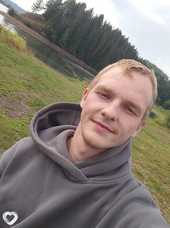 Ден, 25, Лысьве — анкета №2821646