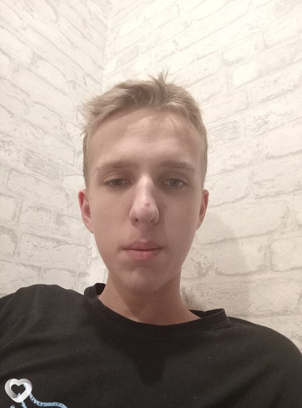 Даник, 19, Гомеле — анкета №2821733