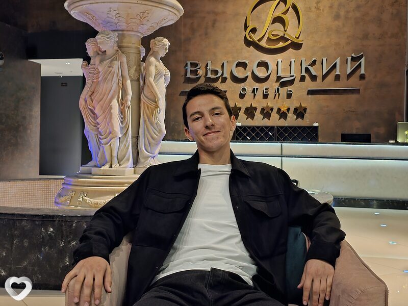 Саша, 24, Тюмени — анкета №2822210