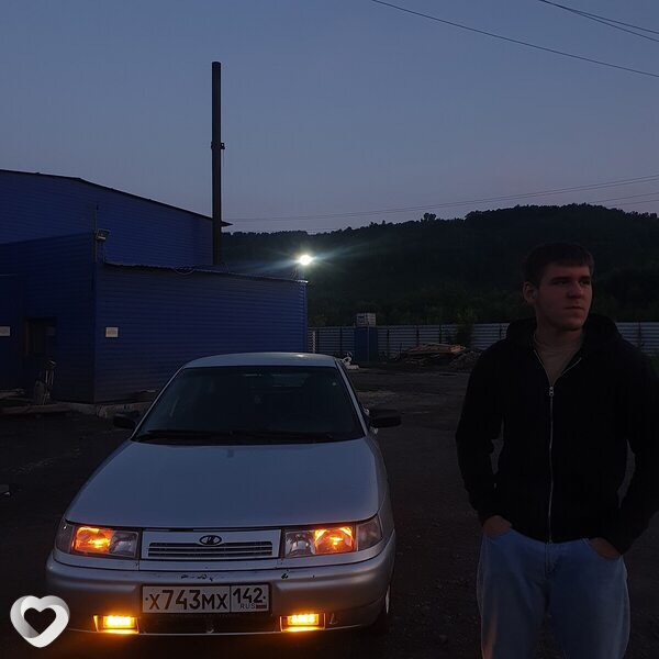 Максим, 21, Новокузнецке — анкета №2821851