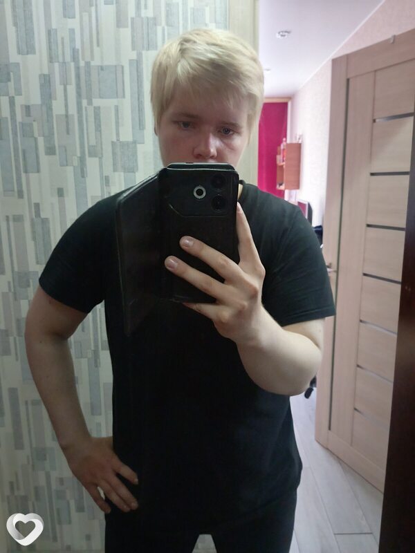 Иван, 22, Мытищах — анкета №2822252
