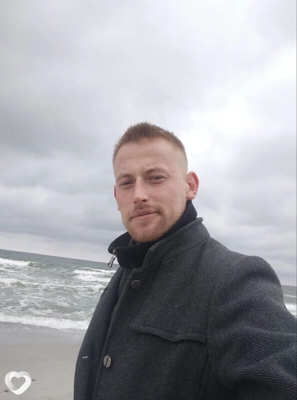 Виталий, 31, Калининграде — анкета №2822363