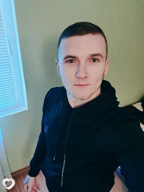 Валерий, 27, Москве — анкета №2823131