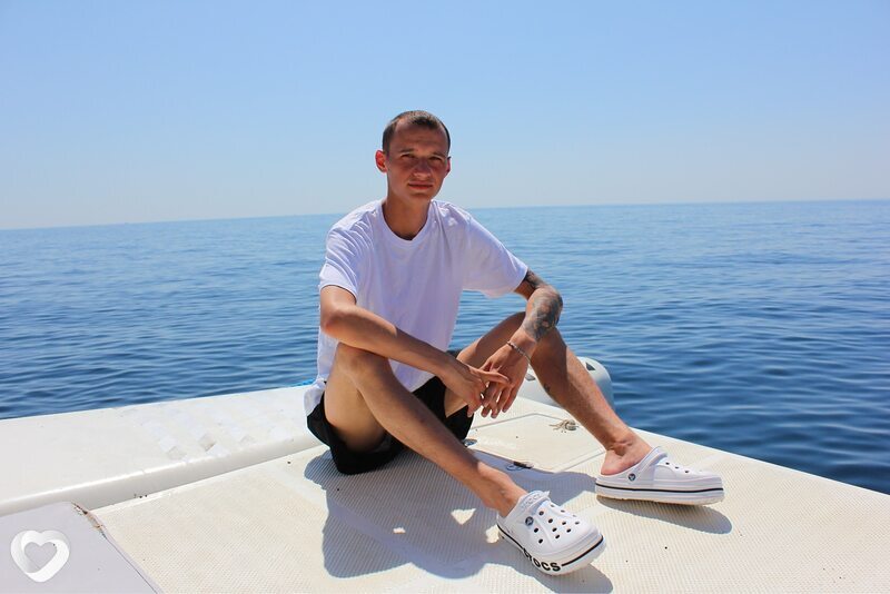 Вадим, 22, Адлер — анкета №2823142