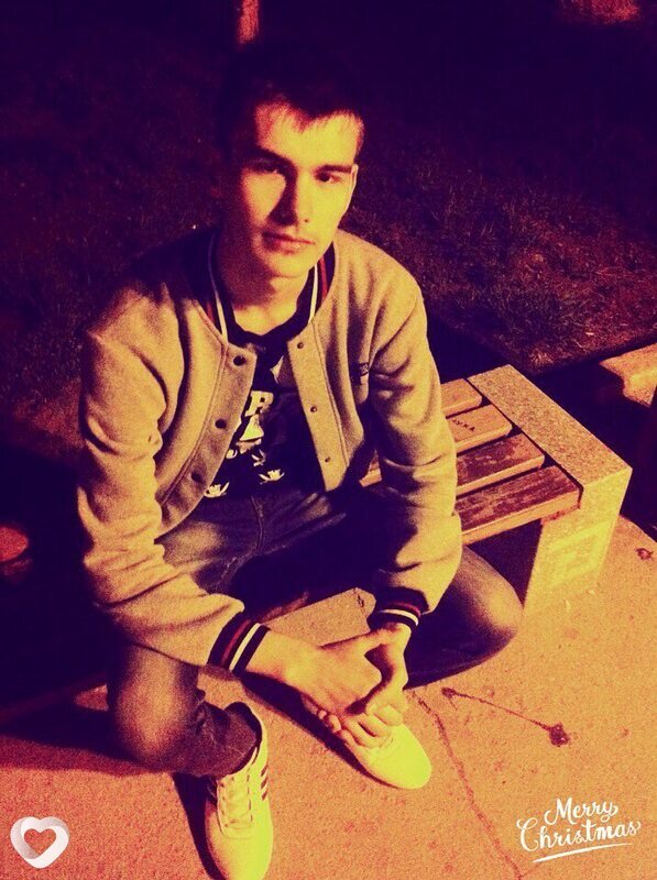 Антон, 22, Барановичах — анкета №2822804