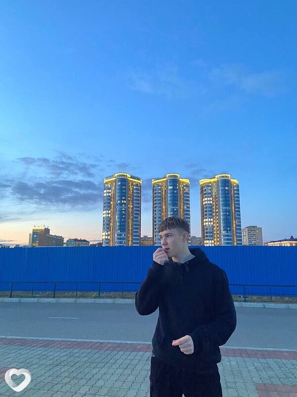 Сергей, 19, Благовещенске — анкета №2823079
