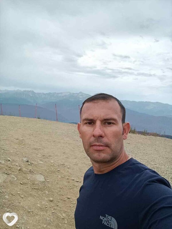 Антон, 39, Новосибирске — анкета №2824225