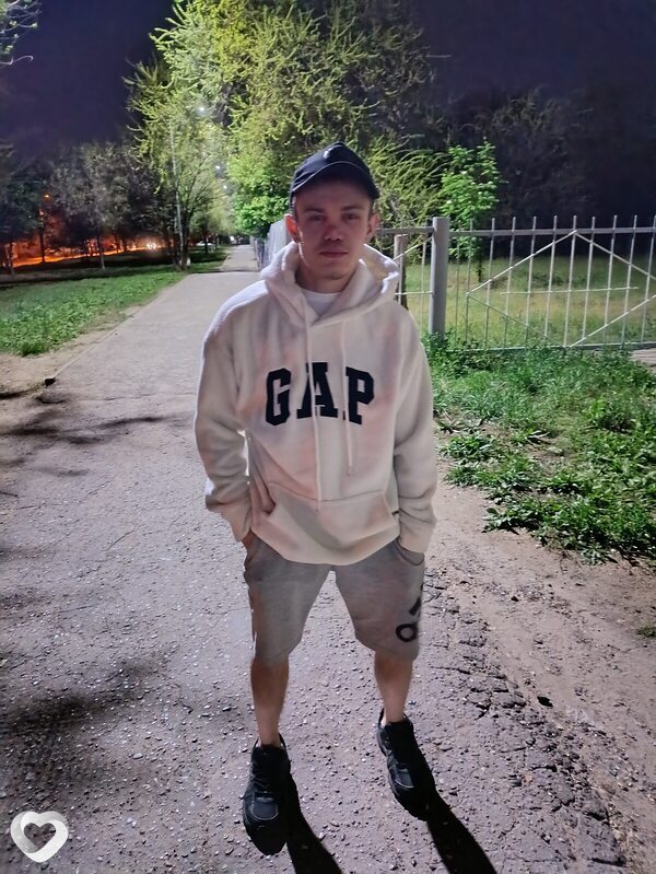Вазген, 19, Волгограде — анкета №2824271